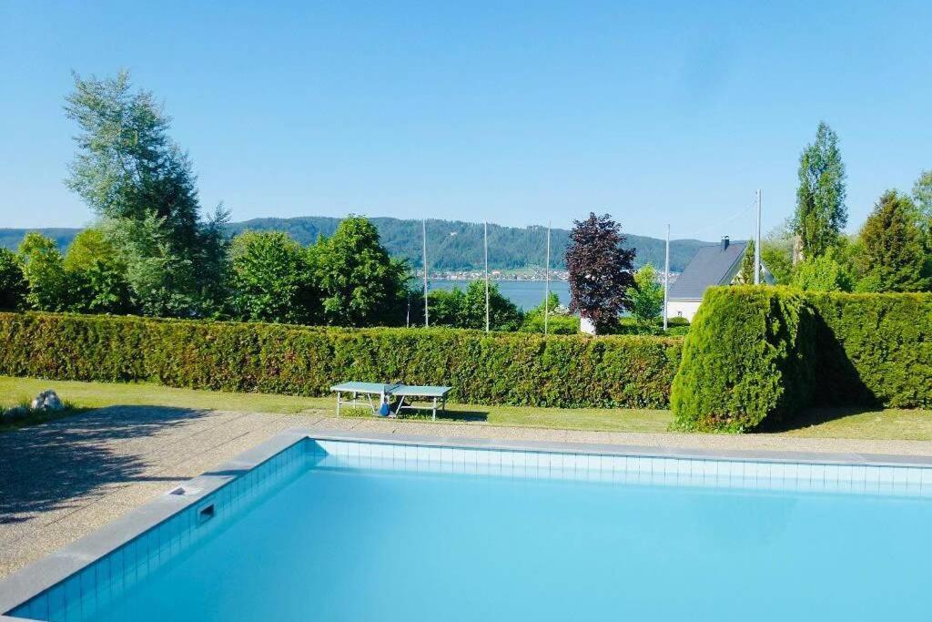 Die Seeblume - Ferienwohnung Mit Pool Und Seeblick Bodman-Ludwigshafen Exterior photo