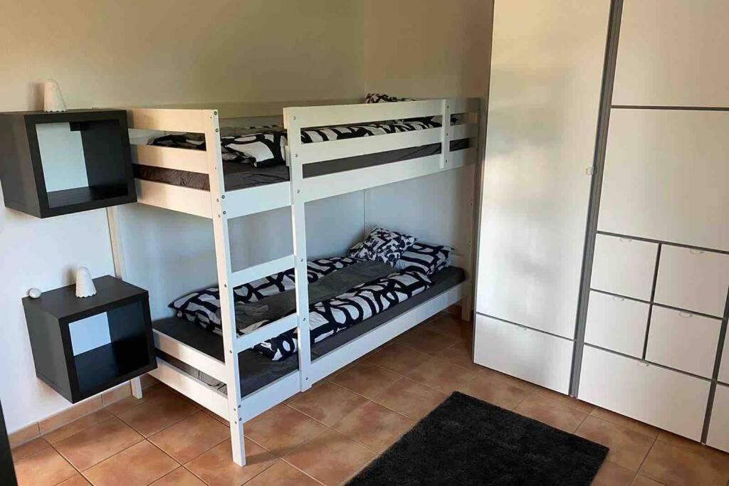 Die Seeblume - Ferienwohnung Mit Pool Und Seeblick Bodman-Ludwigshafen Exterior photo